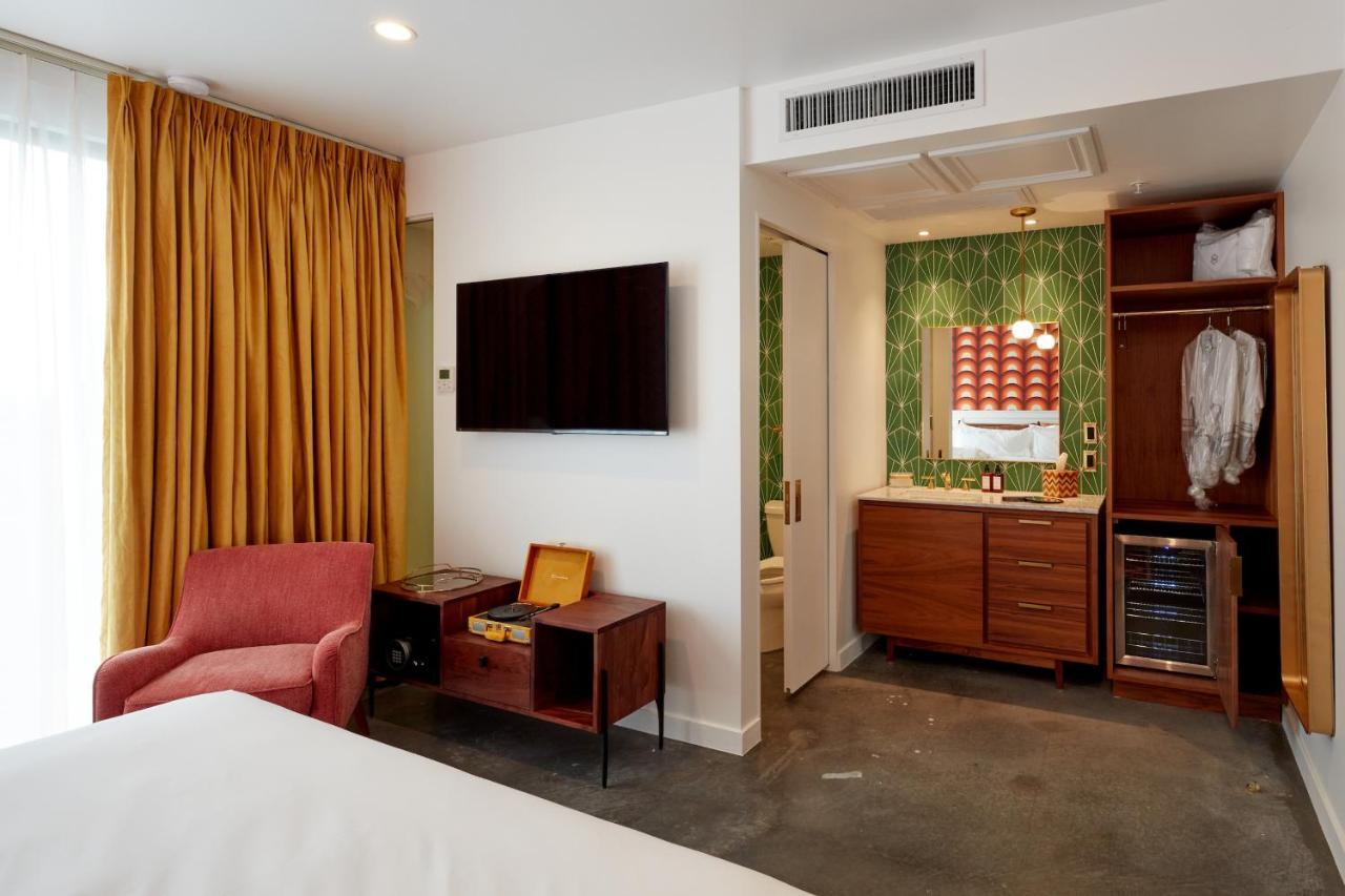 Hotel Rise Uptown 4*